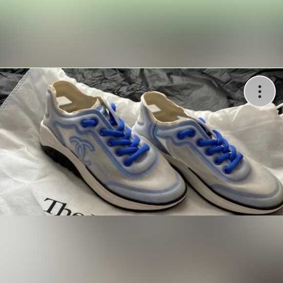 Chanel 19p Lycra mesh sneaker blue and white - Picture 4 of 4